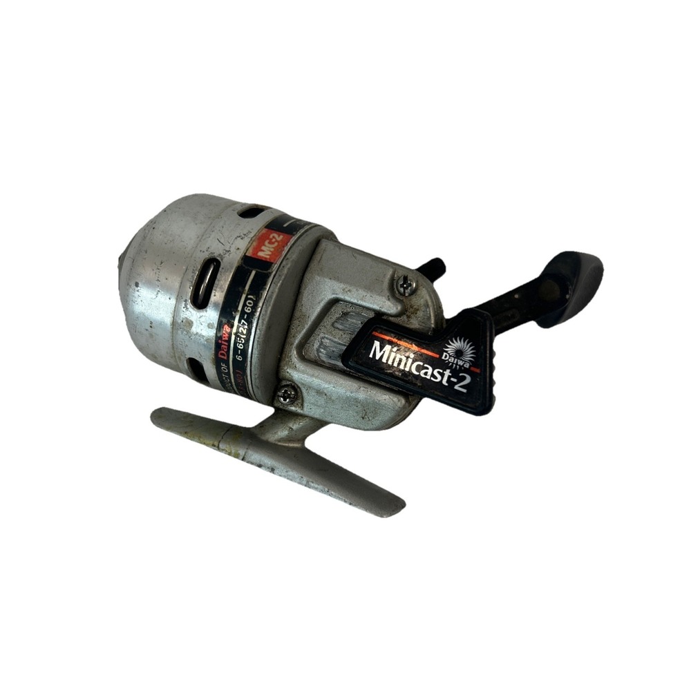 Vintage Daiwa Minicast 2 MC-2 Ultra Light Spincast Reel Made in Korea
